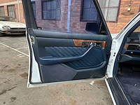 Mercedes-benz 560 sel sedan 4-deurs 5.6 v8 sohc 16v 1990 - afbeelding 18 van  33