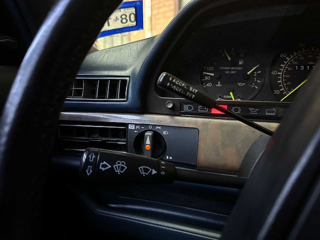 Mercedes-benz 560 sel sedan 4-deurs 5.6 v8 sohc 16v 1990 - afbeelding 35 van  37