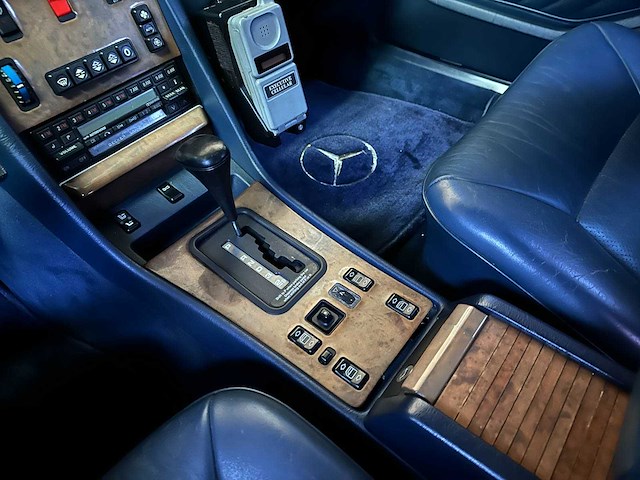 Mercedes-benz 560 sel sedan 4-deurs 5.6 v8 sohc 16v 1990 - afbeelding 11 van  37