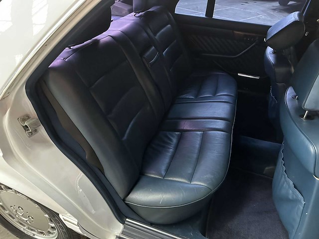 Mercedes-benz 560 sel sedan 4-deurs 5.6 v8 sohc 16v 1990 - afbeelding 21 van  37