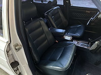Mercedes-benz 560 sel sedan 4-deurs 5.6 v8 sohc 16v 1990 - afbeelding 23 van  37