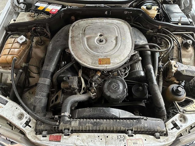 Mercedes-benz 560 sel sedan 4-deurs 5.6 v8 sohc 16v 1990 - afbeelding 24 van  37