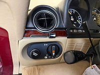 Mercedes-benz 560 sl (r107) oldtimer cabriolet - afbeelding 25 van  94