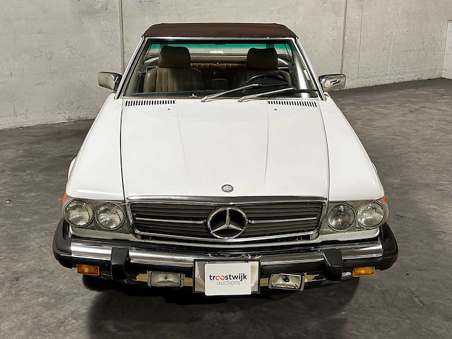 Mercedes-benz 560sl 5.6 v8 230pk 1987 sl-klasse youngtimer - afbeelding 33 van  35
