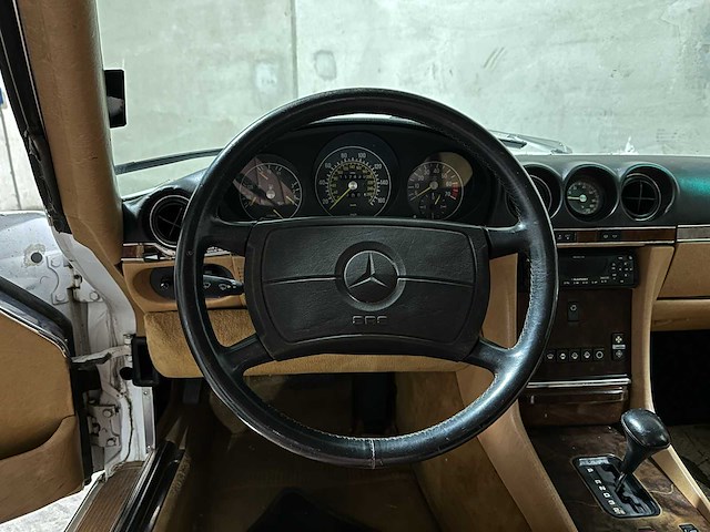 Mercedes-benz 560sl 5.6 v8 230pk 1987 sl-klasse youngtimer - afbeelding 7 van  28