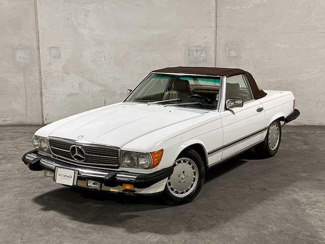 Mercedes-benz 560sl 5.6 v8 230pk 1987 sl-klasse youngtimer - afbeelding 23 van  28
