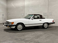 Mercedes-benz 560sl 5.6 v8 230pk 1987 sl-klasse youngtimer - afbeelding 24 van  28
