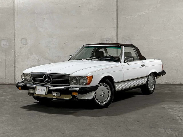 Mercedes-benz 560sl 5.6 v8 230pk 1987 sl-klasse youngtimer - afbeelding 1 van  36