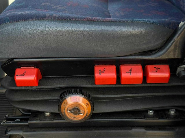 Mercedes-benz 814 d vario | 82-bjx-5 - afbeelding 6 van  27