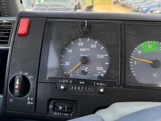 Mercedes-benz 814 d vario | 82-bjx-5 - afbeelding 26 van  27