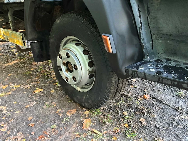Mercedes-benz 814 vrachtwagen - afbeelding 2 van  23