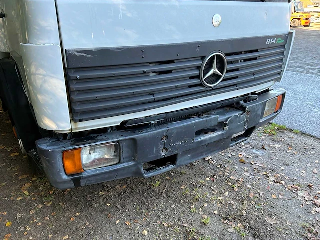 Mercedes-benz 814 vrachtwagen - afbeelding 23 van  23