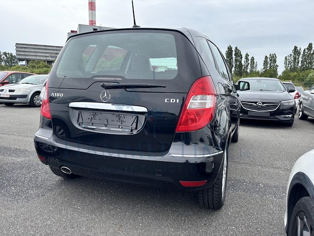 Mercedes-benz a-class 5p/d (w169) a 180 cdi elegance 109 at, 2010 - afbeelding 28 van  32