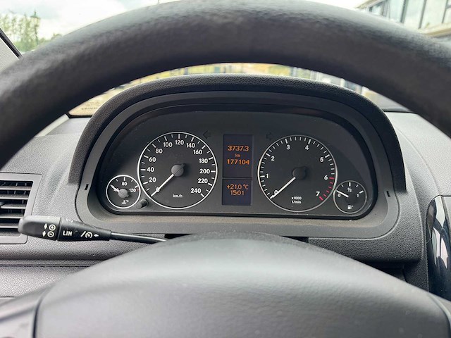 Mercedes-benz a-klasse 150 business class automaat 83-jvs-4 - afbeelding 3 van  14