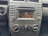 Mercedes-benz a-klasse 150 business class automaat 83-jvs-4 - afbeelding 8 van  14