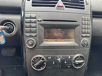 Mercedes-benz a-klasse 150 business class automaat 83-jvs-4 - afbeelding 9 van  14