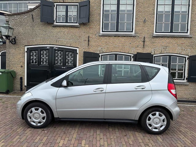Mercedes-benz a-klasse 150 business class automaat 83-jvs-4 - afbeelding 19 van  25