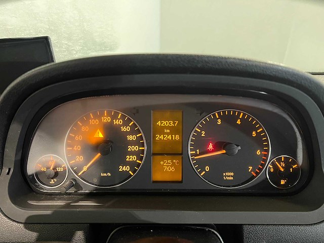 Mercedes-benz a-klasse 150 classic, kr-427-j - afbeelding 12 van  12