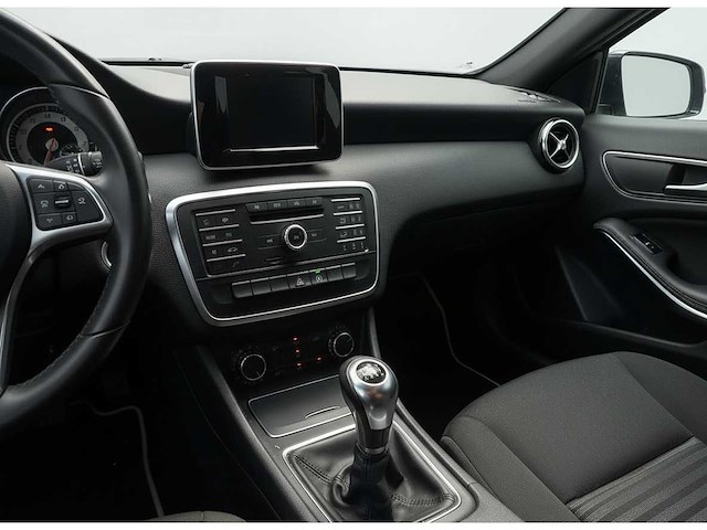 Mercedes-benz a-klasse 160 | l-677-xs i - afbeelding 2 van  23