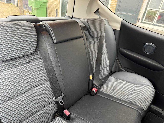 Mercedes-benz a-klasse 170 avantgarde automaat 99-rv-rf - afbeelding 16 van  17