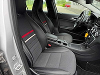 Mercedes-benz a-klasse 180 ambition ; 8-kzk-87 - afbeelding 15 van  16