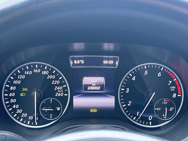 Mercedes-benz a-klasse 180 ambition | 8-tzv-60 i - afbeelding 4 van  31