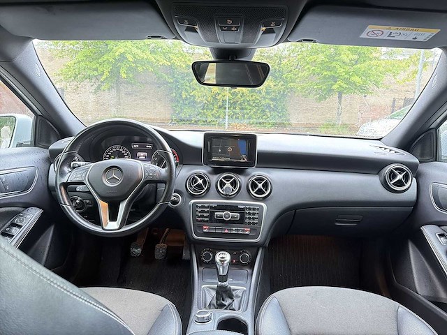 Mercedes-benz a-klasse 180 ambition | 8-tzv-60 i - afbeelding 20 van  31