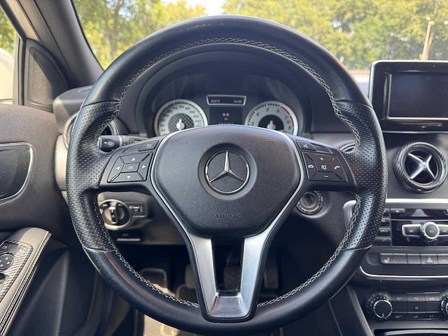 Mercedes-benz a-klasse 180 ambition , zg-546-h - afbeelding 14 van  16