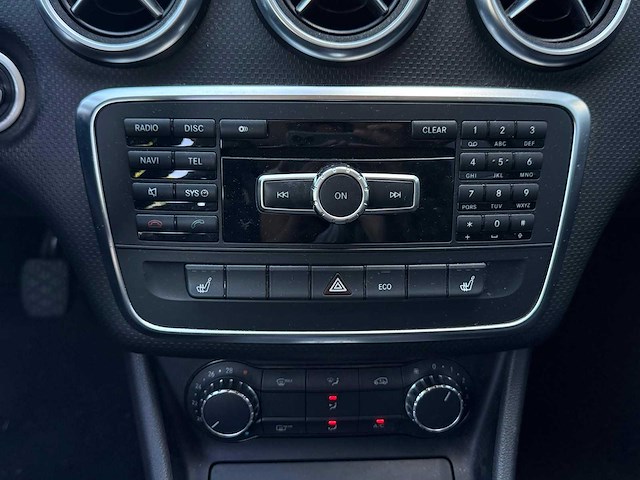 Mercedes-benz a-klasse 180 amg | k-563-nh i - afbeelding 9 van  20