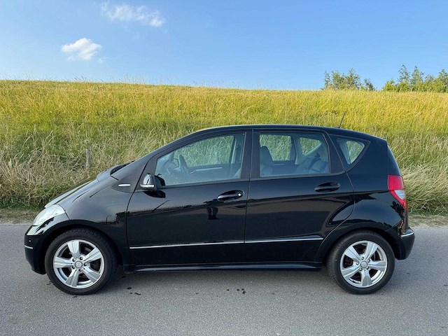 Mercedes-benz a-klasse 180 bns cl. avantgarde automaat h-007-nn - afbeelding 31 van  34