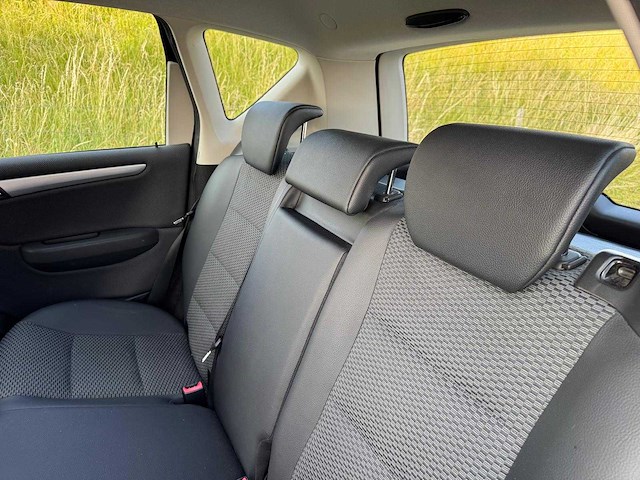 Mercedes-benz a-klasse 180 bns cl. avantgarde automaat h-007-nn - afbeelding 28 van  34