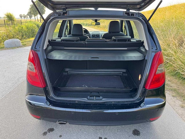 Mercedes-benz a-klasse 180 bns cl. avantgarde automaat h-007-nn - afbeelding 18 van  34