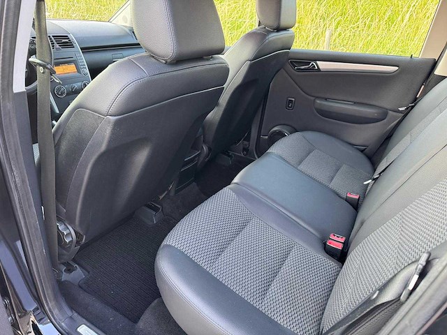Mercedes-benz a-klasse 180 bns cl. avantgarde automaat h-007-nn - afbeelding 11 van  13
