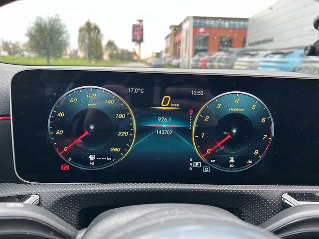Mercedes-benz a-klasse 180 business solution amg 2020 | j-526-dv - afbeelding 7 van  12