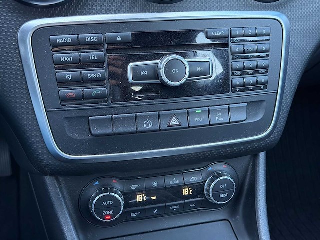 Mercedes-benz a-klasse 180 cdi prestige 2013 | rk-436-b - afbeelding 3 van  29