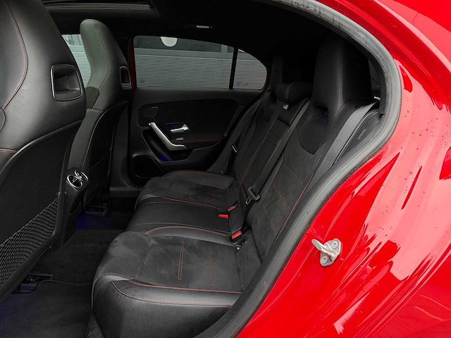 Mercedes-benz a-klasse 200 launch ed pr.+ 2018 | th-618-g iaw - afbeelding 23 van  30