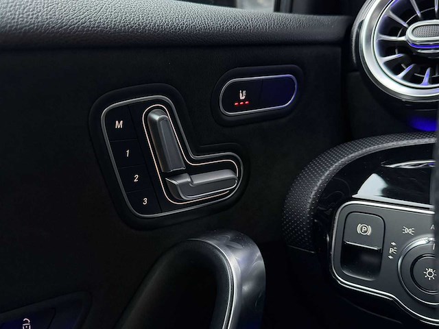 Mercedes-benz a-klasse 200 launch ed pr.+ 2018 | th-618-g iaw - afbeelding 9 van  30