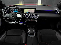 Mercedes-benz a-klasse 200 launch ed pr.+ 2018 | th-618-g iaw - afbeelding 24 van  30