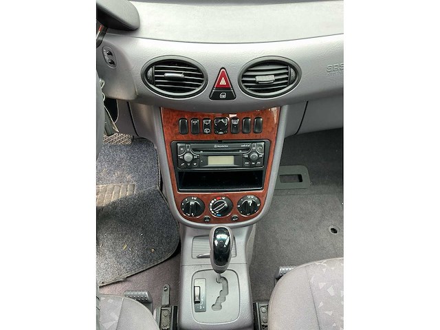 Mercedes-benz a-klasse 21-pj-jb - afbeelding 1 van  1