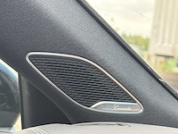 Mercedes-benz a-klasse 220 launch | r-433-lk i - afbeelding 13 van  36