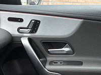 Mercedes-benz a-klasse 220 launch | r-433-lk i - afbeelding 21 van  36