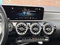 Mercedes-benz a-klasse 220 launch | r-433-lk i - afbeelding 22 van  36
