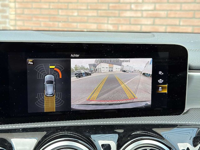 Mercedes-benz a-klasse 220 launch | r-433-lk i - afbeelding 23 van  36