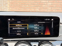 Mercedes-benz a-klasse 220 launch | r-433-lk i - afbeelding 25 van  36