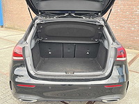 Mercedes-benz a-klasse 220 launch | r-433-lk i - afbeelding 28 van  36