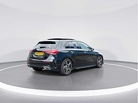 Mercedes-benz a-klasse 220 launch | r-433-lk i - afbeelding 2 van  36