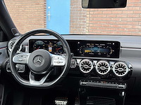 Mercedes-benz a-klasse 220 launch | r-433-lk i - afbeelding 32 van  36