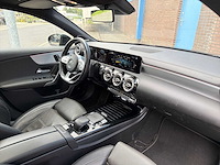 Mercedes-benz a-klasse 220 launch | r-433-lk i - afbeelding 34 van  36