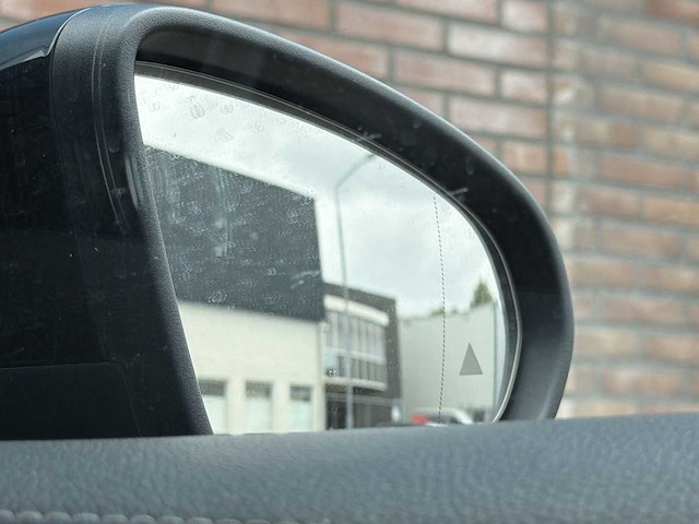 Mercedes-benz a-klasse 220 launch | r-433-lk i - afbeelding 36 van  36