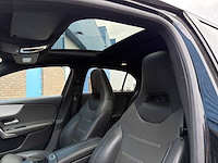 Mercedes-benz a-klasse 220 launch | r-433-lk i - afbeelding 5 van  36